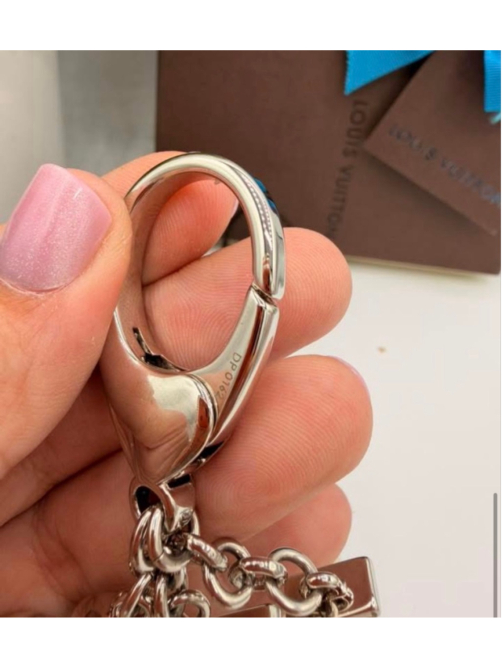 Louis Vuitton Bagcharm - Picture 4 of 5